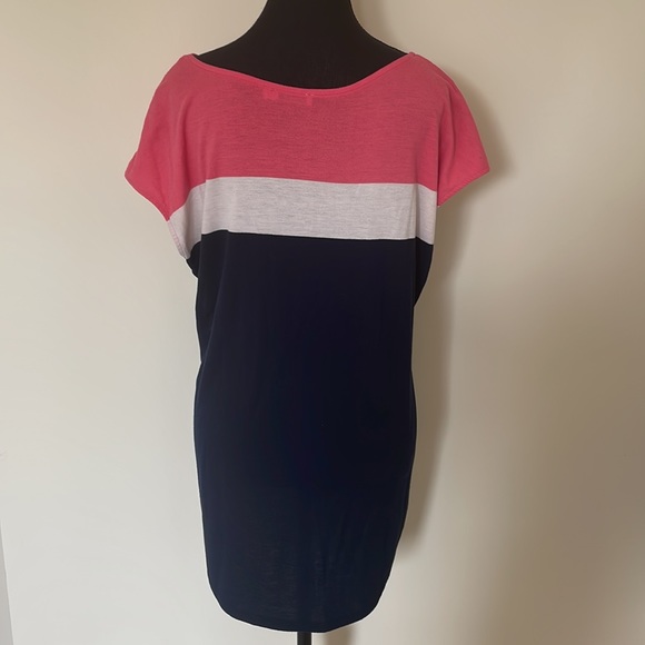 Ricki’s Tee - Picture 4 of 4